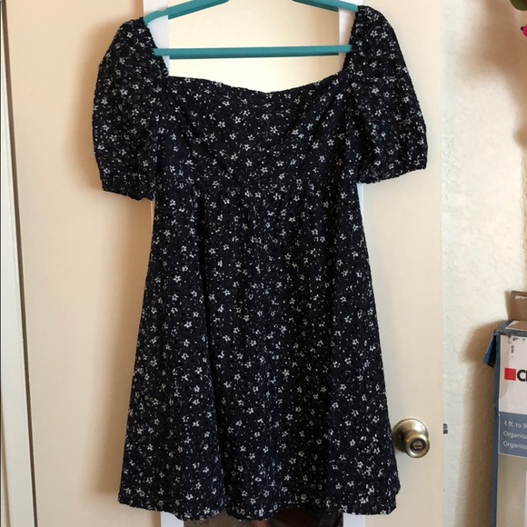 Anthropologie - Picture 1 of 5